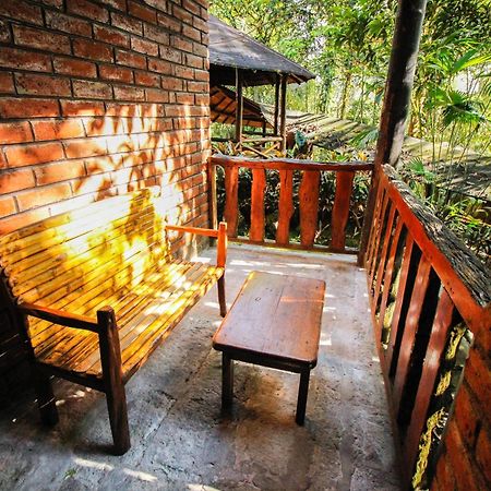 Hosteria Flor De Canela Пуйо Экстерьер фото